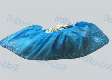 A sapata cirúrgica descartável não não tecida do patim cobre a cor azul 15 x 40cm