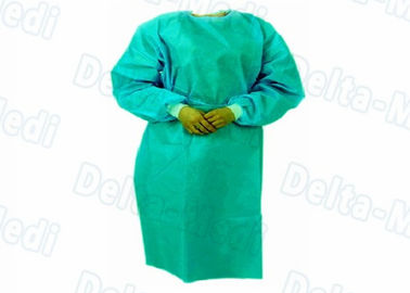 Vestido não tecido descartável à prova de fogo do isolamento da cor verde, vestido do exame do laboratório
